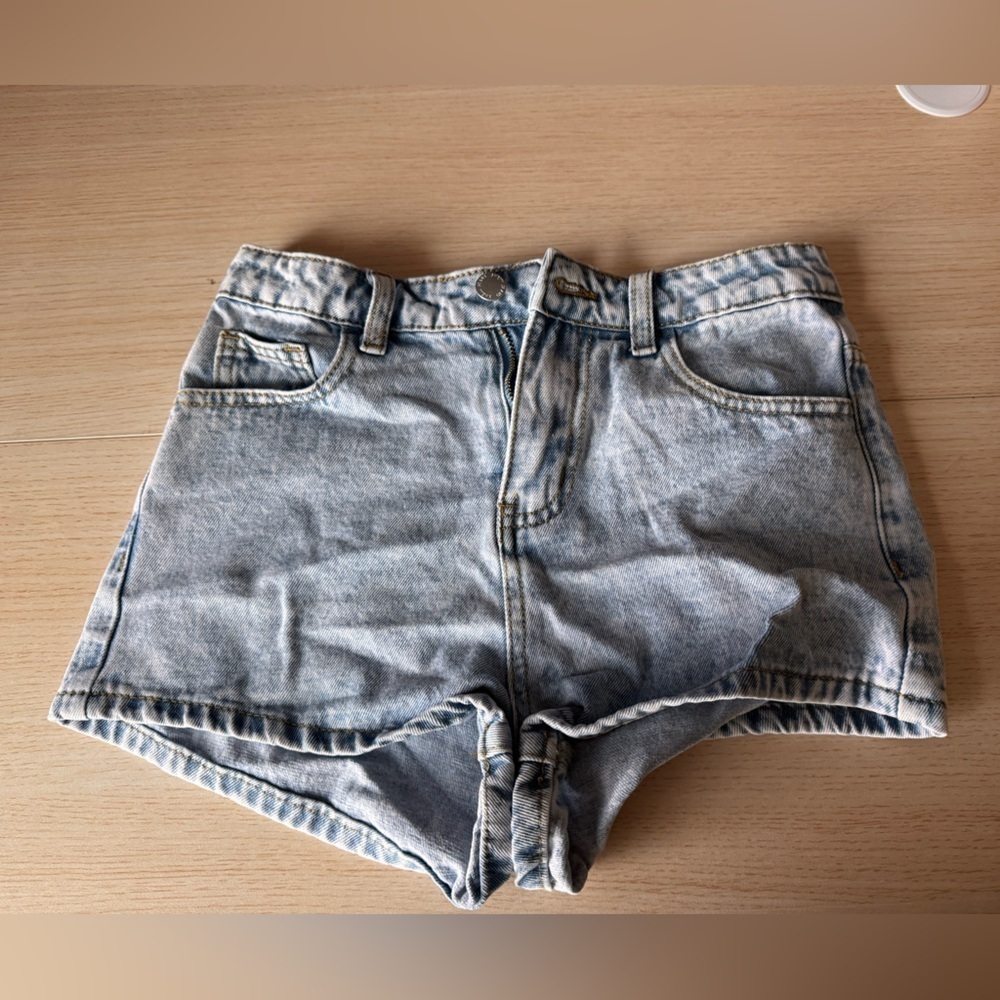 Stylish Light Blue Denim Shorts